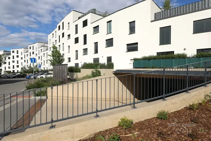 Prodej obchodního prostoru, Praha - Hlubočepy, Dostalové, 37 m2