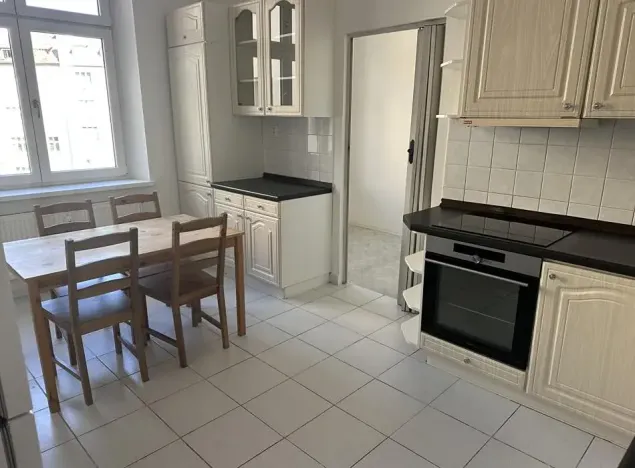 Pronájem bytu 2+1, Praha - Bubeneč, Čs. armády, 88 m2