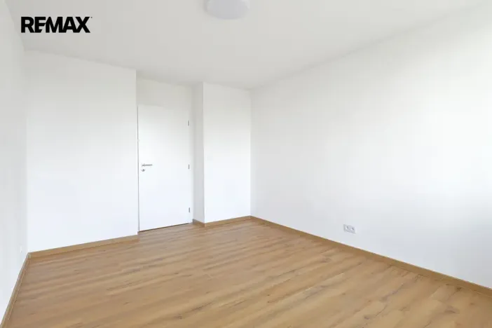 Prodej bytu 3+kk, Pardubice - Polabiny, Bělehradská, 55 m2