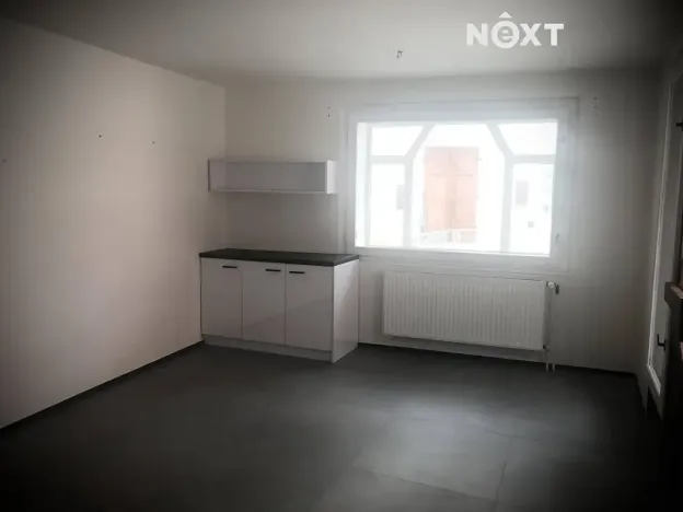 Pronájem obchodního prostoru, Jindřichův Hradec, Školní, 40 m2