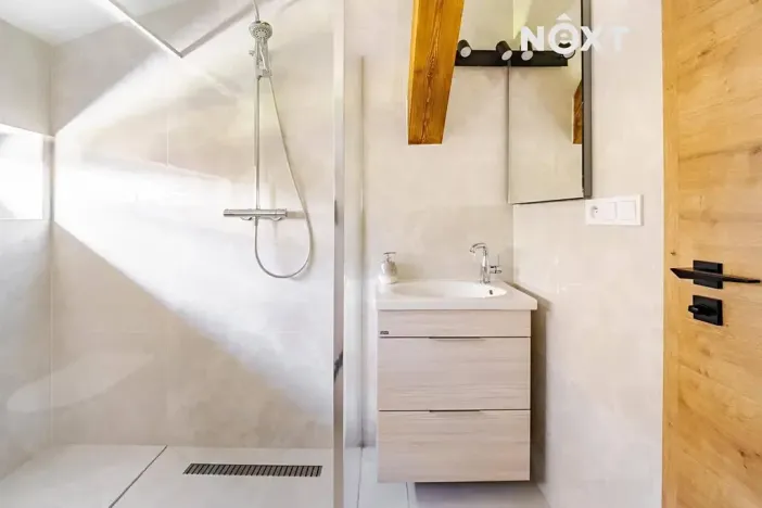 Prodej rodinného domu, Horní Planá, 156 m2