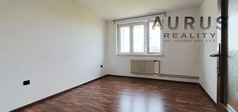 Pronájem bytu 3+1, Praha - Radotín, Živcová, 90 m2