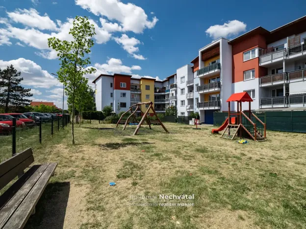 Prodej bytu 2+1, Ivančice, Sportovní, 67 m2