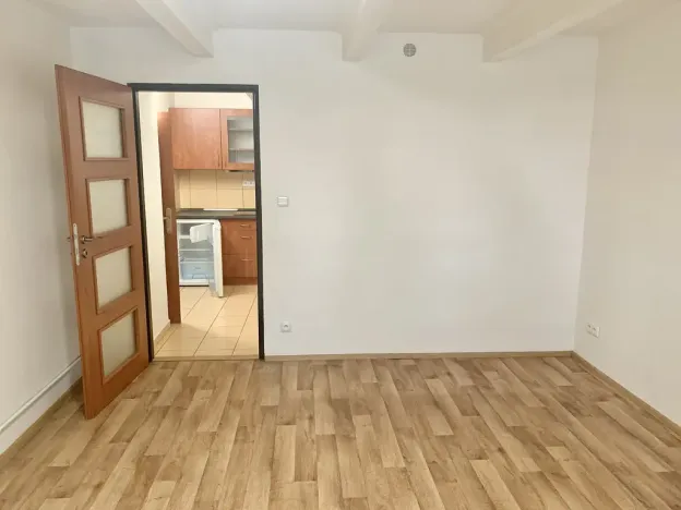 Pronájem bytu 1+kk, Praha - Michle, Počátecká, 24 m2