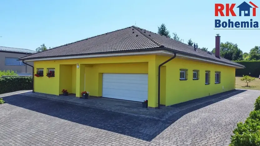 Prodej rodinného domu, Šestajovice, U Pole, 266 m2