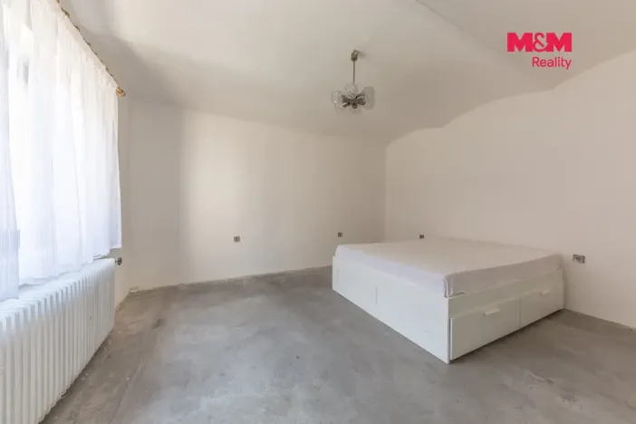 Prodej rodinného domu, Činěves, 161 m2