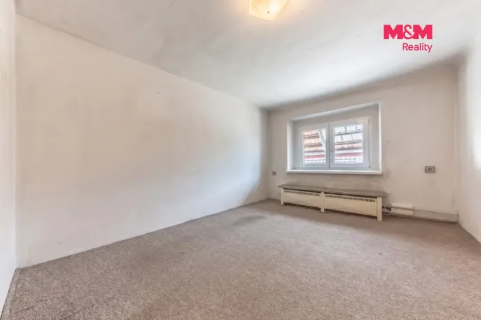Prodej rodinného domu, Činěves, 161 m2
