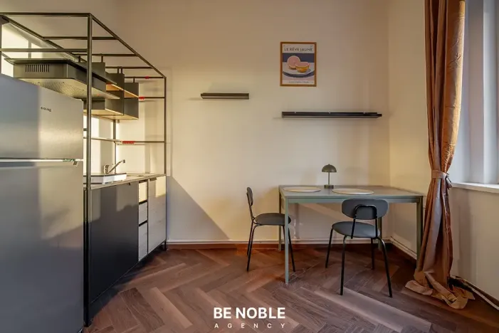 Pronájem bytu 1+kk, Praha - Holešovice, Tovární, 31 m2