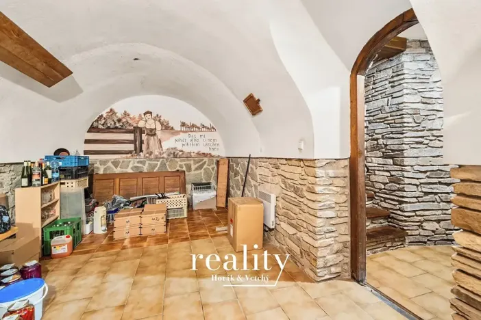 Prodej restaurace, Lesná, 450 m2