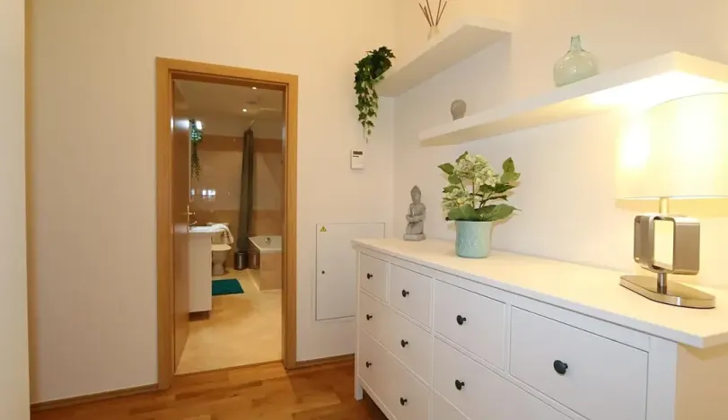 Pronájem bytu 2+kk, Praha - Vinohrady, Moravská, 53 m2