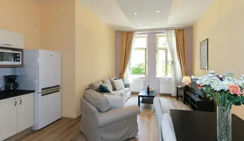 Pronájem bytu 3+kk, Praha - Vinohrady, Máchova, 85 m2