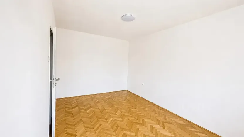 Pronájem bytu 2+1, Písek, Šafaříkova, 53 m2