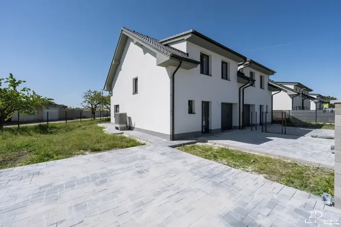 Prodej rodinného domu, Přerov nad Labem, 127 m2