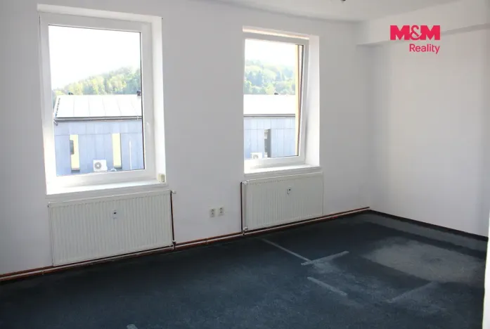 Pronájem kanceláře, Nová Paka, Komenského, 19 m2