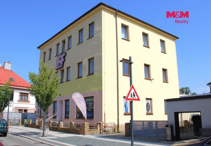 Pronájem kanceláře, Nová Paka, Komenského, 18 m2