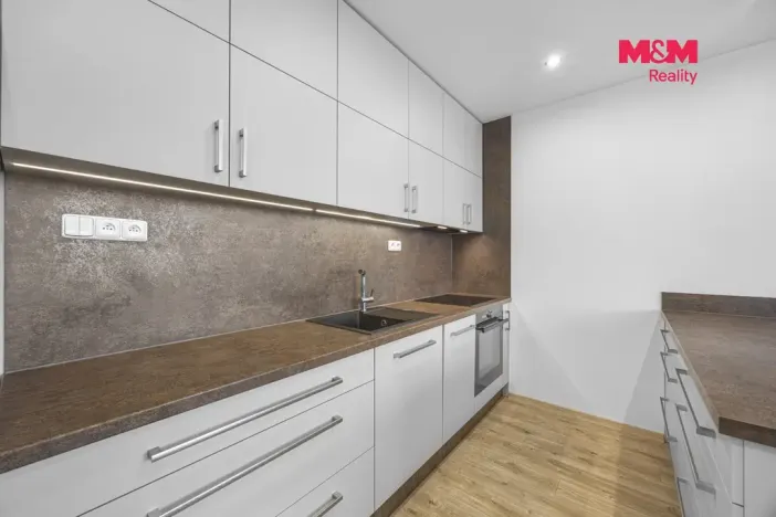 Prodej bytu 2+kk, Hradec Králové - Nový Hradec Králové, Durychova, 47 m2