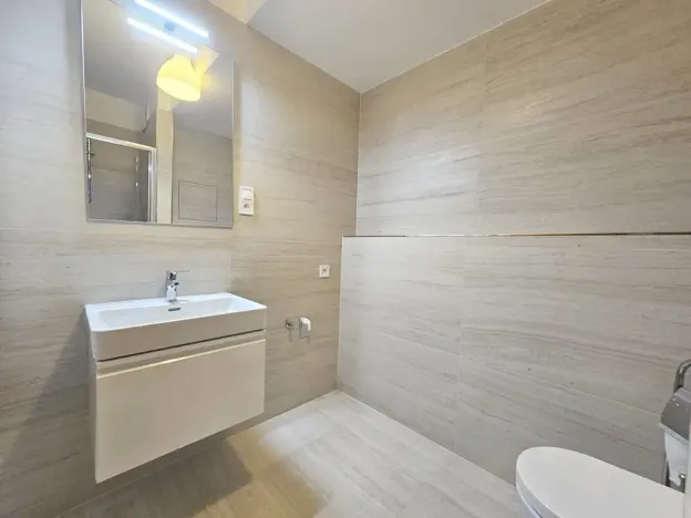 Pronájem bytu 1+kk, Praha - Vysočany, Gerstelova, 33 m2