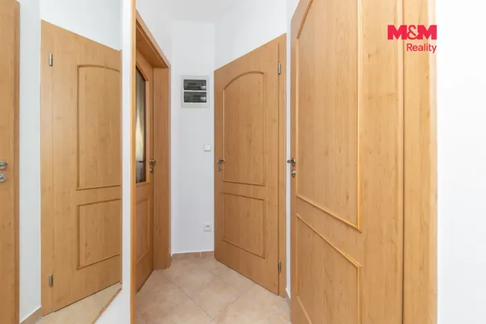Prodej bytu 2+kk, Drásov, Hradčanská, 53 m2