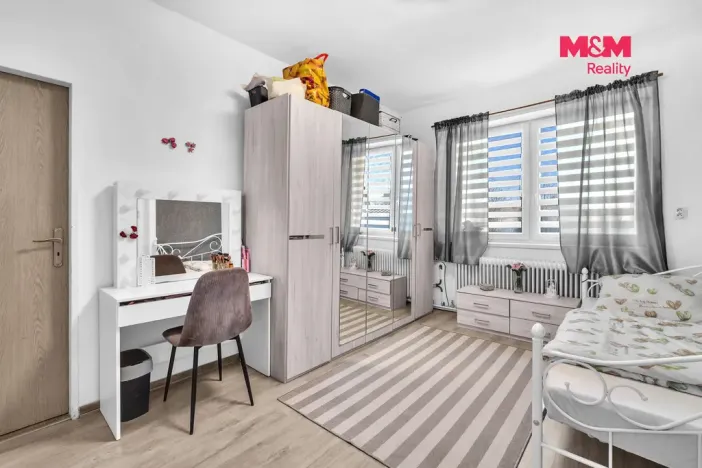 Prodej rodinného domu, Staré Jesenčany, 110 m2