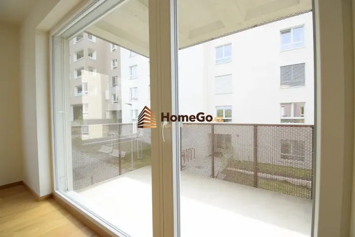 Pronájem bytu 2+kk, Praha - Modřany, Komořanská, 65 m2