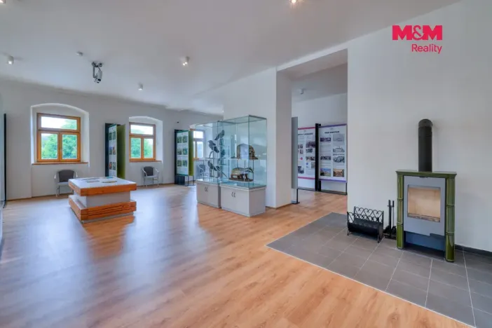 Prodej historického objektu, Manětín - Rabštejn nad Střelou, 1250 m2