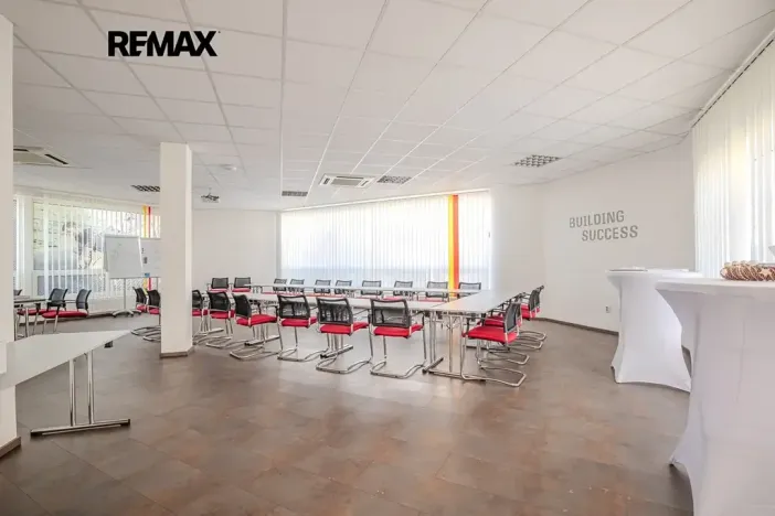 Prodej skladu, Plzeň, Dopravní, 9469 m2
