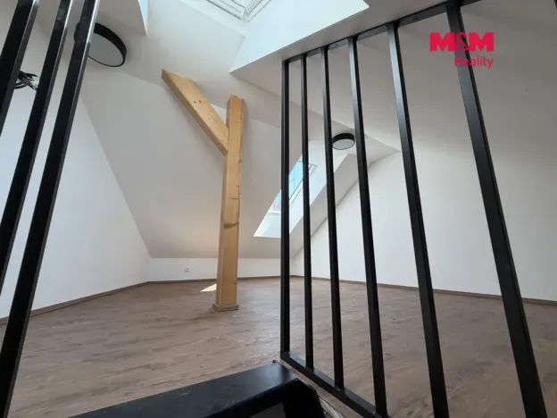 Pronájem bytu 3+kk, Náchod, Poděbradova, 79 m2