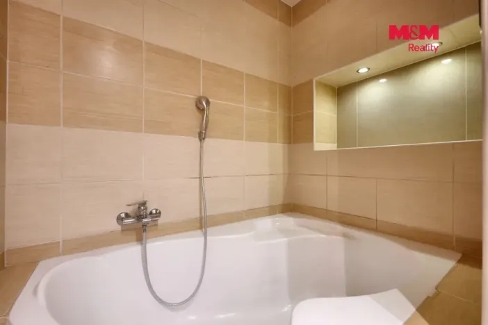 Prodej rodinného domu, Domašov u Šternberka, 341 m2
