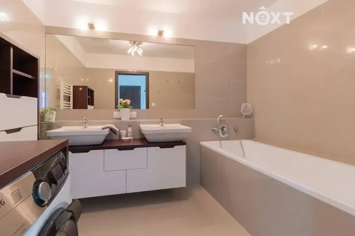 Pronájem bytu 3+kk, České Budějovice, Staroměstská, 99 m2