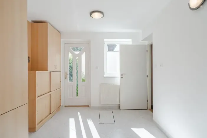 Prodej rodinného domu, Benátky, 241 m2