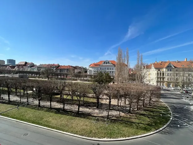 Pronájem bytu 2+1, Brno, Slovanské náměstí, 75 m2