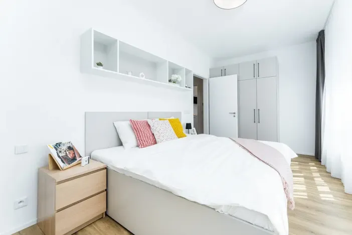 Pronájem bytu 2+kk, Praha - Vysočany, Odkolkova, 49 m2