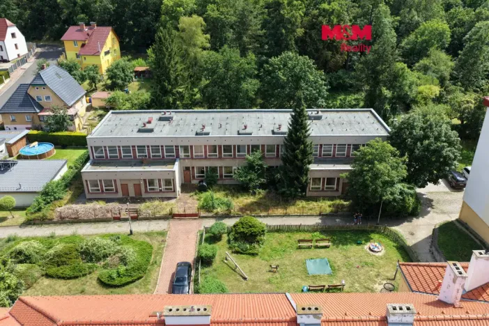 Prodej obchodního prostoru, Žatec, 900 m2