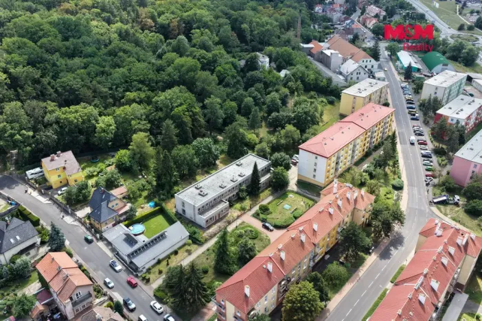 Prodej obchodního prostoru, Žatec, 900 m2