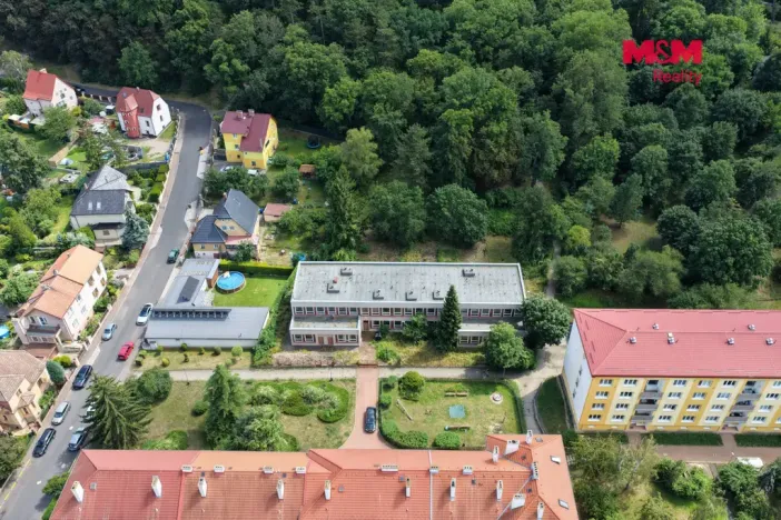 Prodej obchodního prostoru, Žatec, 900 m2
