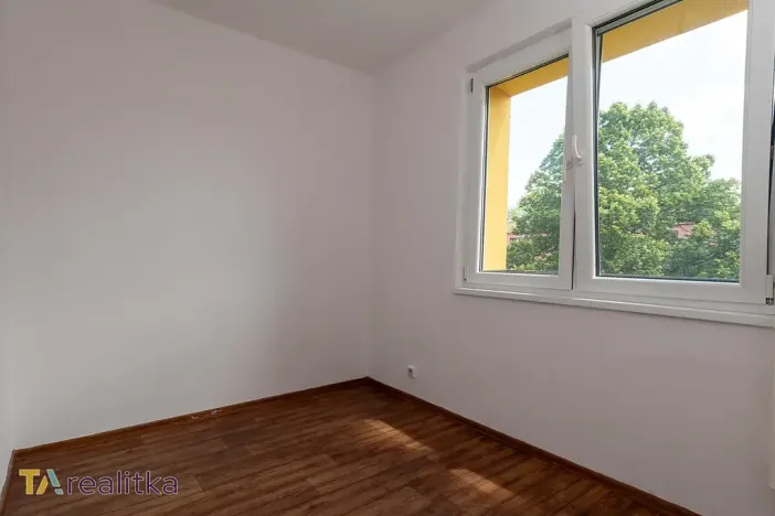 Prodej bytu 2+1, Karviná, Haškova, 54 m2