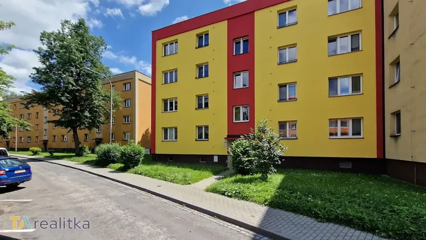 Prodej bytu 2+1, Karviná, Haškova, 54 m2