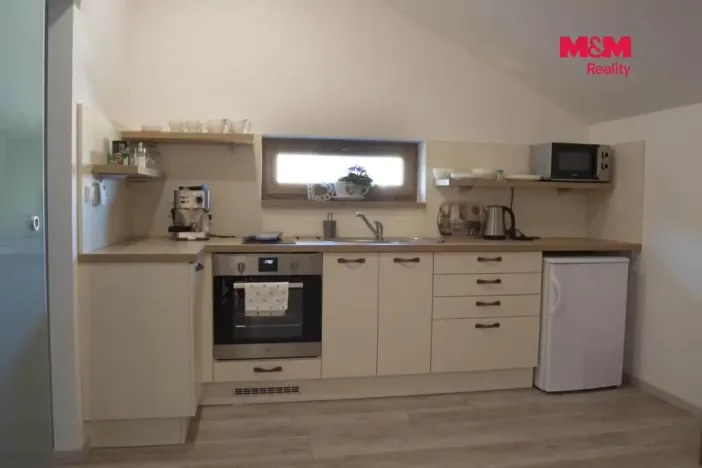 Pronájem bytu 2+kk, Vřesina, Pod lípou, 60 m2