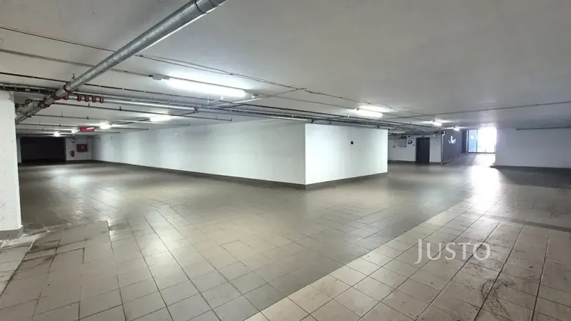 Pronájem garáže, Písek, Švantlova, 17 m2