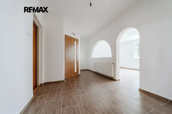 Prodej rodinného domu, Hrušovany u Brna, Vodní, 190 m2