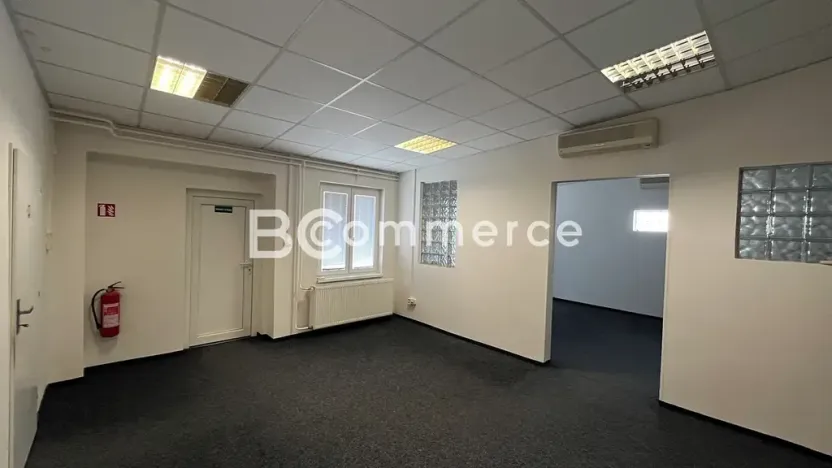Pronájem kanceláře, Modřice, Masarykova, 78 m2