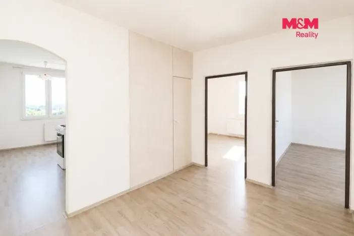 Prodej bytu 3+1, Sokolov, Slavíčkova, 60 m2