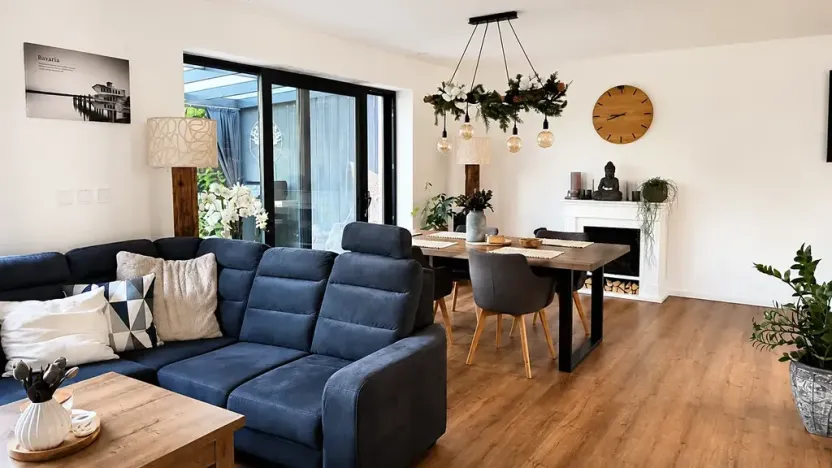 Pronájem rodinného domu, Holubice, 130 m2