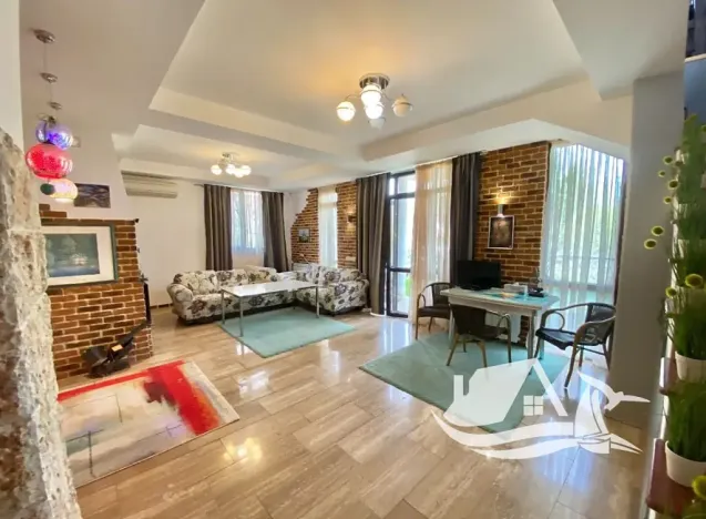 Prodej ubytování, Primorsko, Bulharsko, 290 m2