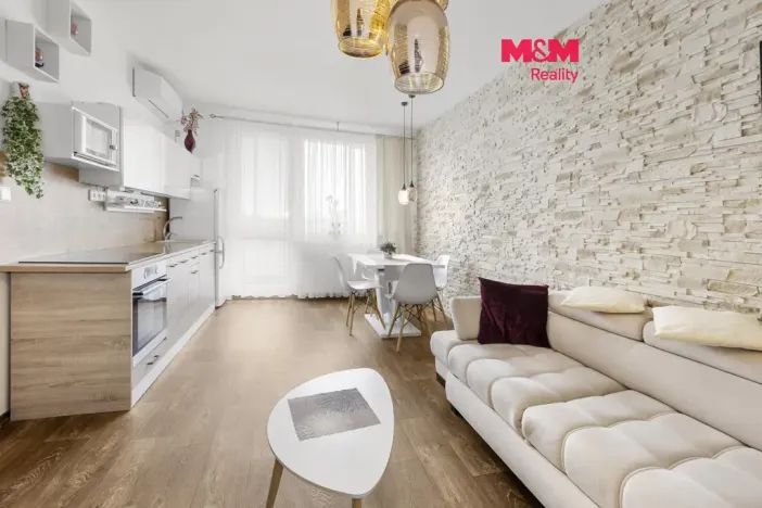 Prodej bytu 2+kk, Seč, Sídl. 9. května, 43 m2