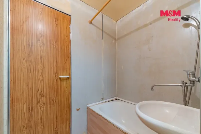 Prodej bytu 1+1, Sokolov, Slavíčkova, 37 m2
