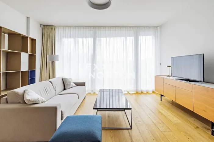 Pronájem bytu 2+kk, Praha - Smíchov, Holečkova, 60 m2