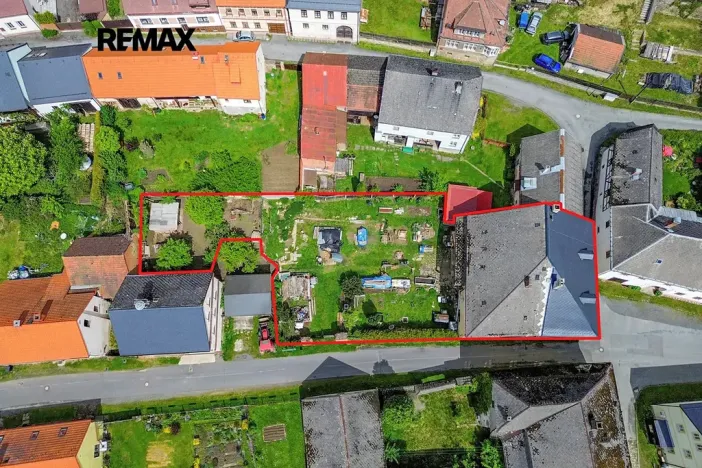 Prodej vícegeneračního domu, Úterý, 677 m2