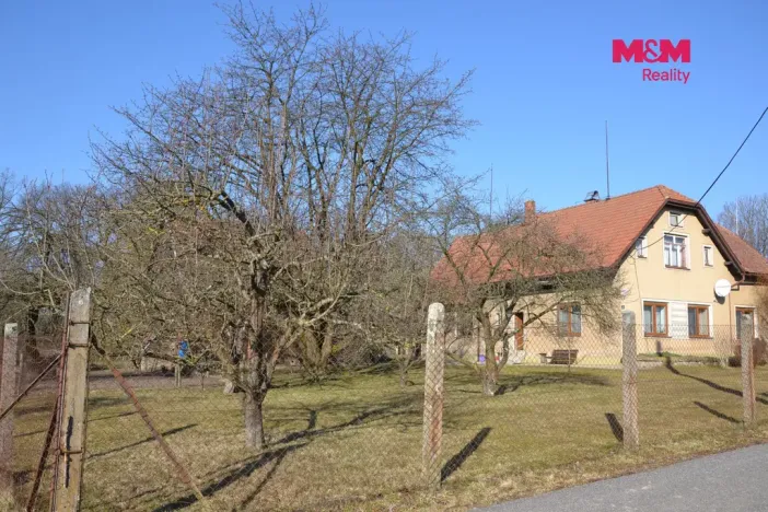 Prodej rodinného domu, Vestec, 349 m2