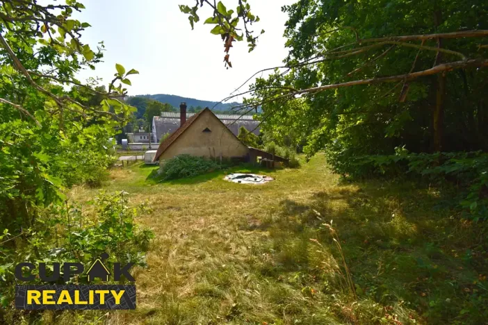 Prodej pozemku pro bydlení, Náchod, Jugoslávská, 1307 m2